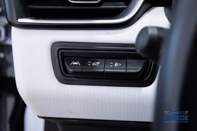 RENAULT Clio usata, con Bluetooth