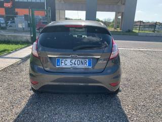 FORD Fiesta usata, con Boardcomputer