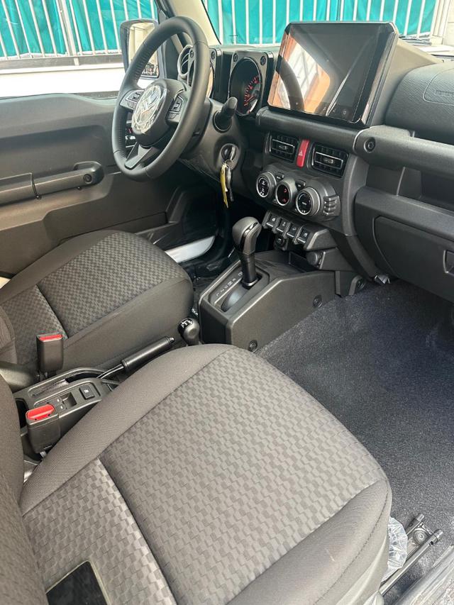 SUZUKI Jimny usata, con Controllo automatico clima
