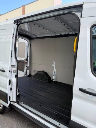 FORD Transit usata, con Autoradio