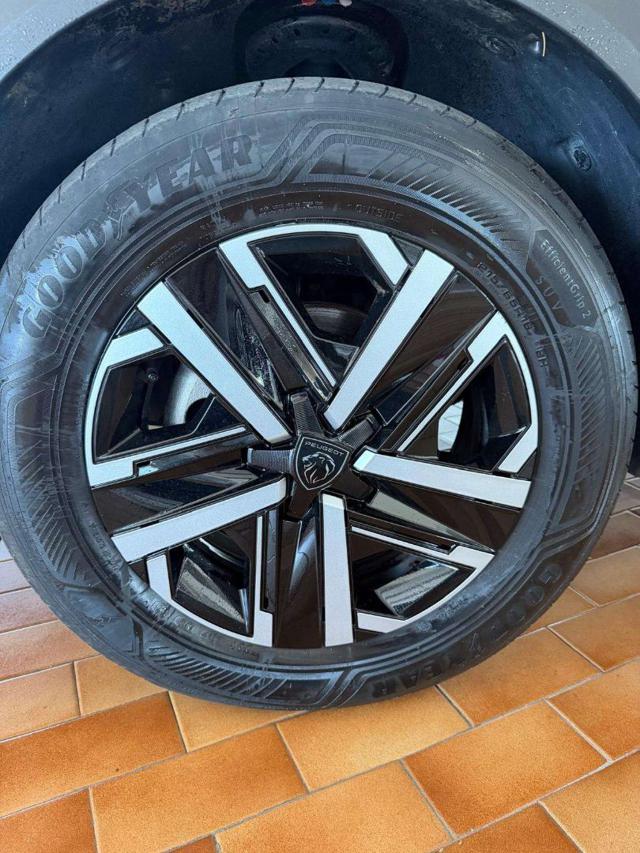 PEUGEOT 2008 usata, con Chiusura centralizzata