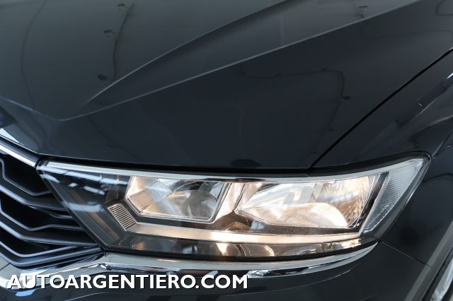 VOLKSWAGEN T-Roc usata, con Start/Stop Automatico