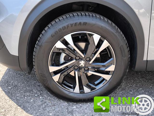 PEUGEOT 2008 usata, con Cruise Control