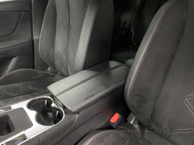 DS AUTOMOBILES DS 7 usata, con Sedili sportivi