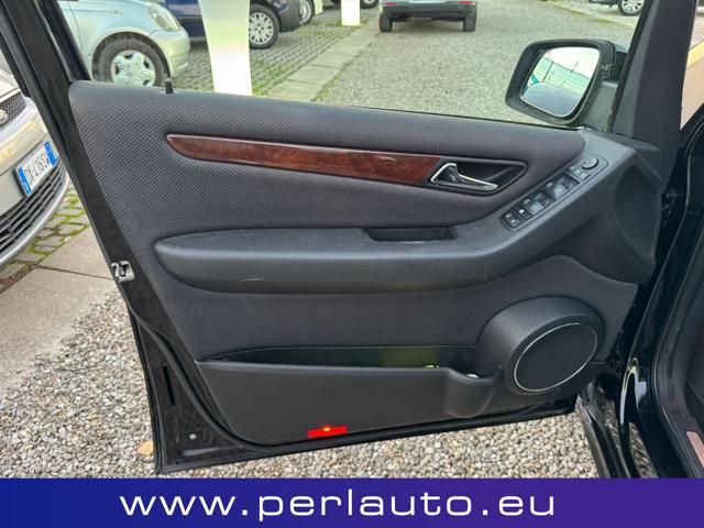 MERCEDES-BENZ A 180 usata, con Cerchi in lega