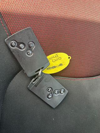 RENAULT Clio usata, con USB