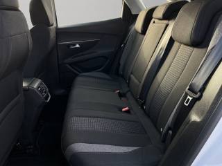 PEUGEOT 3008 usata, con Climatizzatore