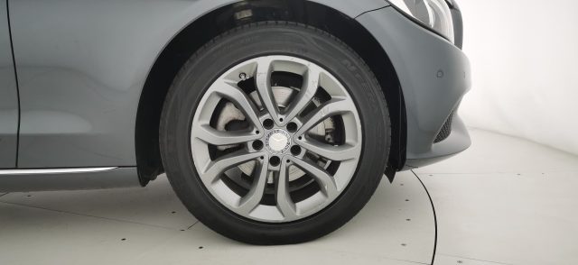 MERCEDES-BENZ C 200 usata, con Regolazione elettrica sedili
