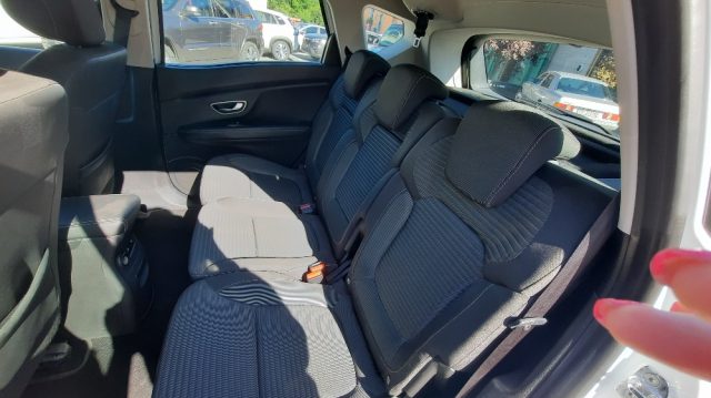 RENAULT Scenic usata, con Cerchi in lega