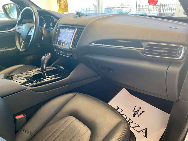 MASERATI Levante usata, con Regolazione elettrica sedili