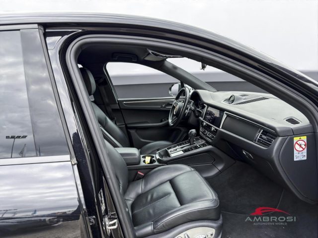 PORSCHE Macan usata 11