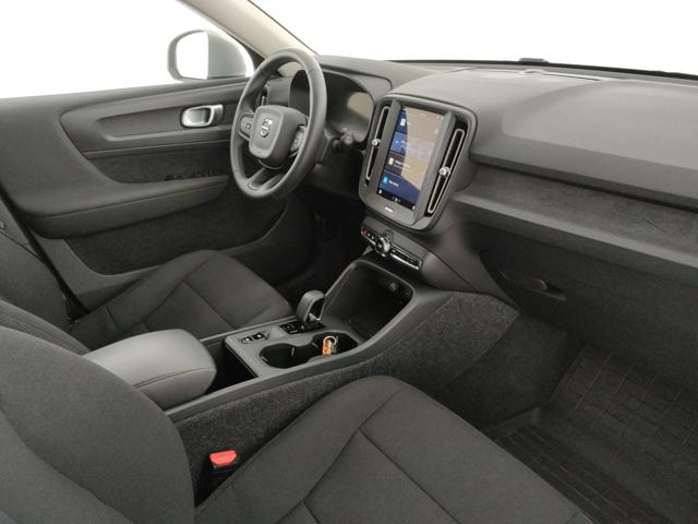 VOLVO XC40 usata, con Autoradio digitale