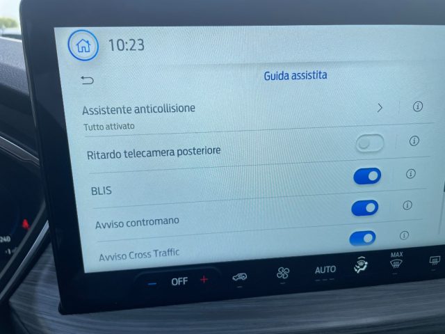 FORD Kuga usata, con Riconoscimento dei segnali stradali