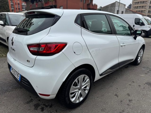 RENAULT Clio usata, con Chiusura centralizzata