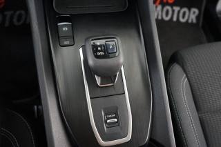 NISSAN Qashqai usata, con Fari LED