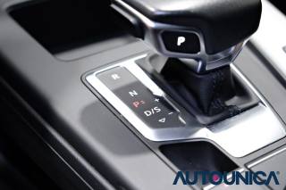 AUDI A4 usata, con Sensori di parcheggio anteriori