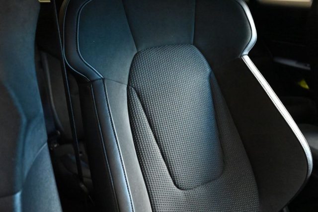 PORSCHE Taycan usata 75