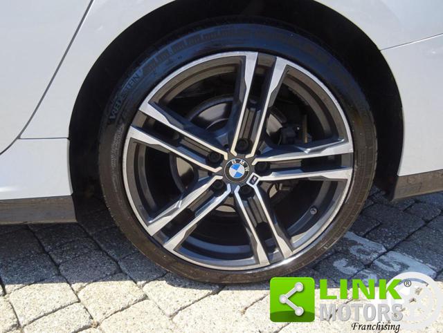 BMW 218 usata, con Volante in pelle