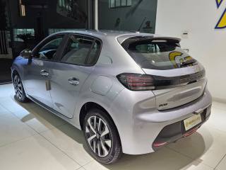 PEUGEOT 208 usata, con Alzacristalli elettrici
