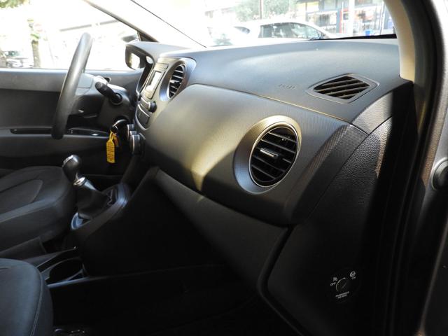 HYUNDAI i10 usata, con Servosterzo