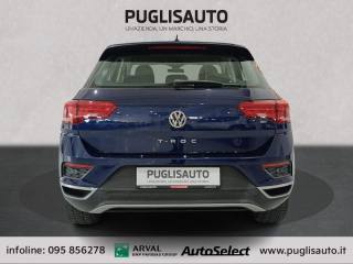 VOLKSWAGEN T-Roc usata, con Autoradio