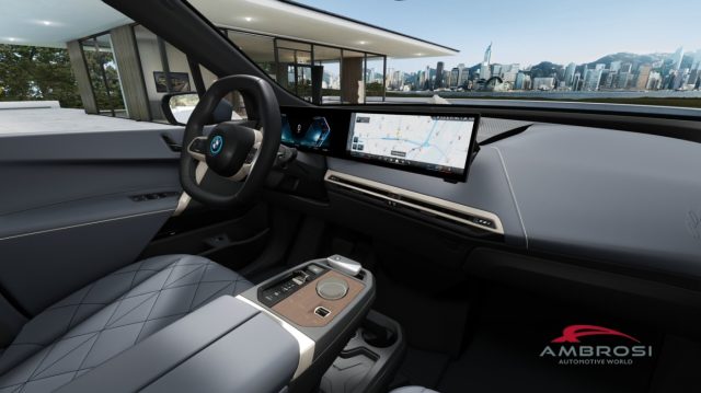 BMW iX usata 12
