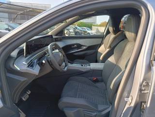 PEUGEOT 5008 usata, con Boardcomputer