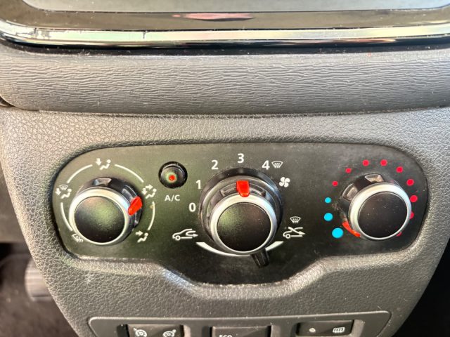 DACIA Lodgy usata, con Isofix