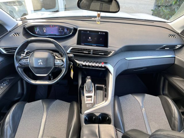 PEUGEOT 3008 usata 17