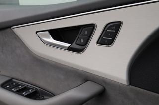 AUDI Q8 usata, con Fari LED