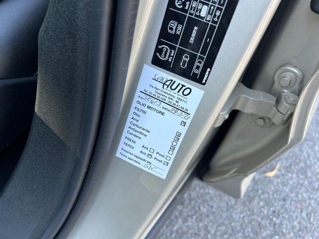VOLVO XC60 usata 63