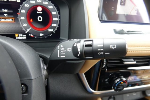NISSAN X-Trail usata, con Sedili riscaldati