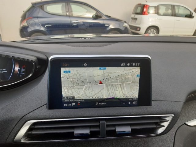 PEUGEOT 3008 usata, con Chiusura centralizzata