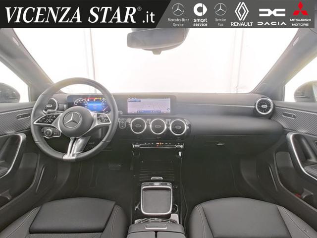 MERCEDES-BENZ A 180 usata, con Chiusura centralizzata