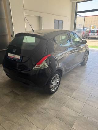 LANCIA Ypsilon usata, con Airbag Passeggero