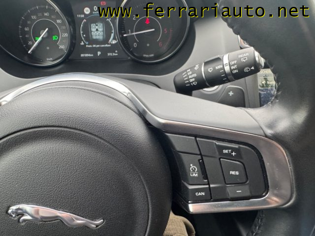 JAGUAR E-Pace usata, con Regolazione elettrica sedili