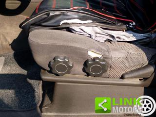 NISSAN Navara usata, con Blind spot monitor