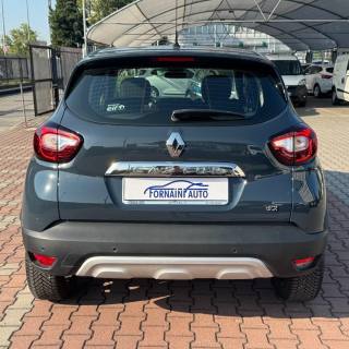 RENAULT Captur usata, con Autoradio