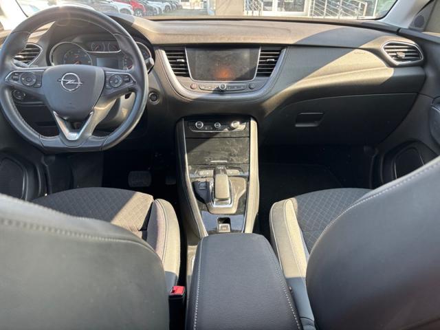 OPEL Grandland X usata, con Autoradio