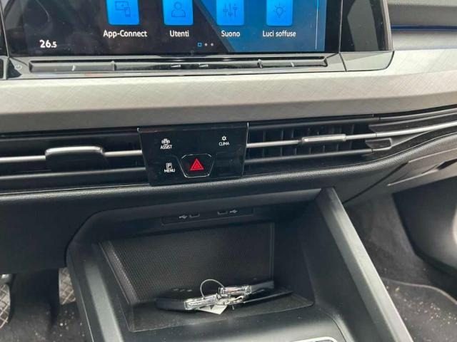 VOLKSWAGEN Golf Variant usata, con Regolazione elettrica sedili