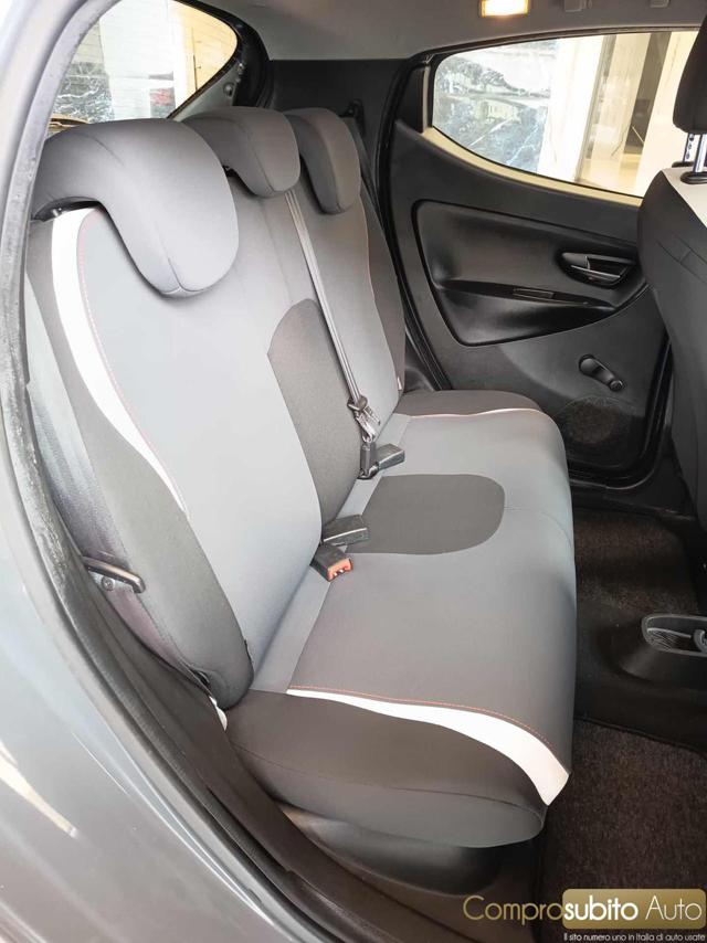 LANCIA Ypsilon usata 17