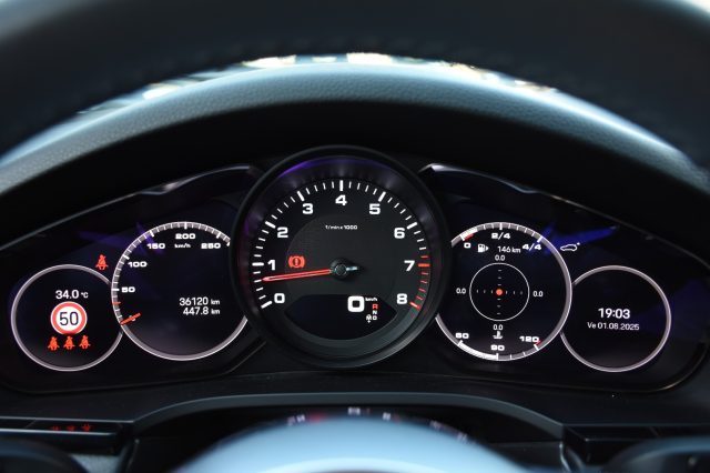 PORSCHE Cayenne usata, con Monitoraggio pressione pneumatici