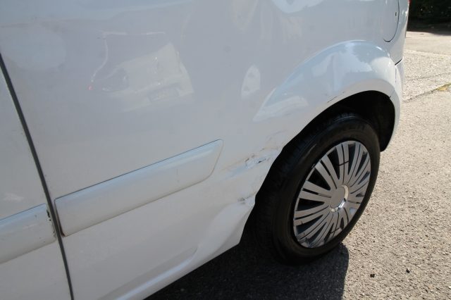 FORD Fiesta usata, con Autoradio