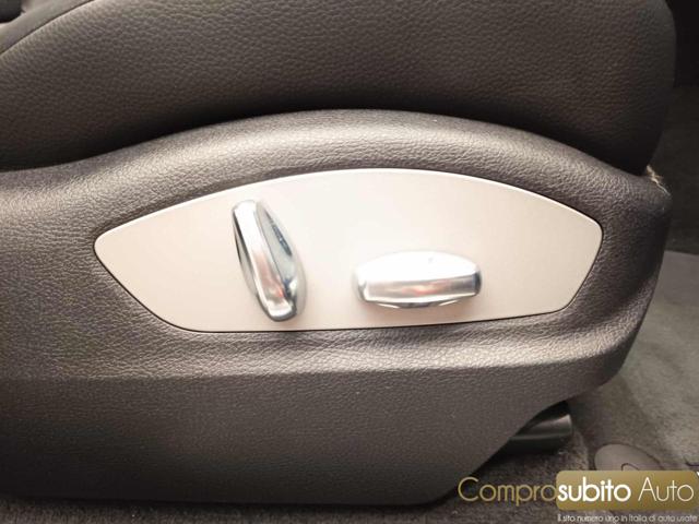 PORSCHE Macan usata, con Airbag testa