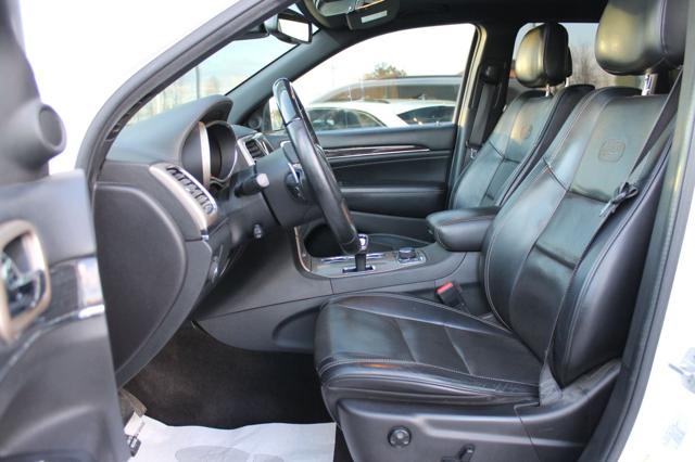 JEEP Grand Cherokee usata, con Autoradio