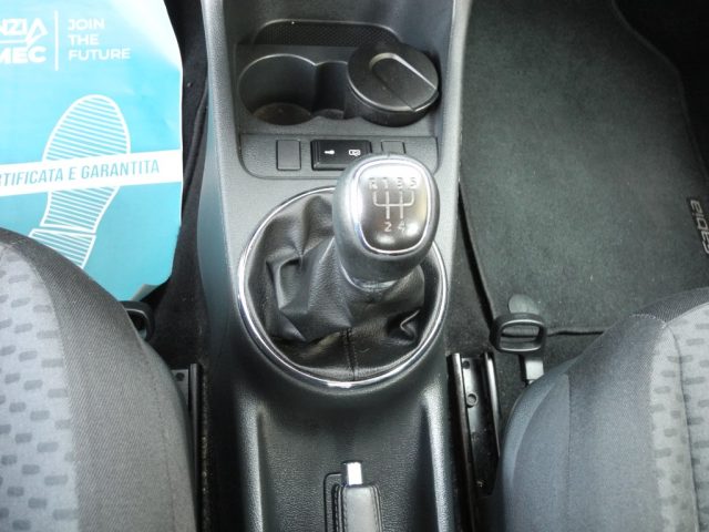 SKODA Fabia usata, con Specchietti laterali elettrici
