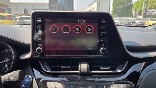 TOYOTA C-HR usata, con Bluetooth