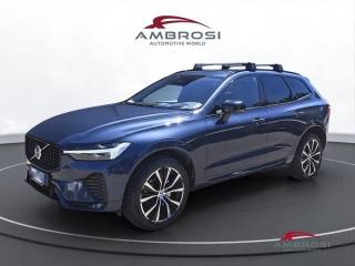 VOLVO XC60 B4 (d) AWD automatico Ultimate Dark