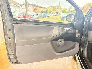 PEUGEOT 107 usata 26