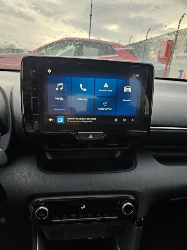 TOYOTA Yaris usata, con Servosterzo